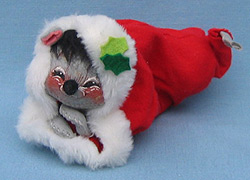 Annalee 7" Mouse in Flannel Santa Cap - Near Mint - 773075sq