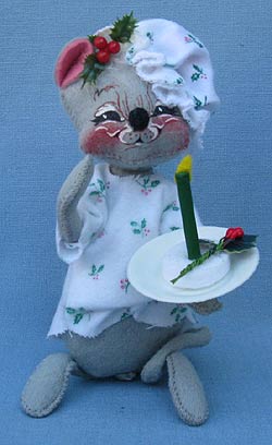 Annalee 7" Mrs Tuckered Mouse - Mint - 774991