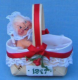 Annalee Back side 3" Baby in Basket Ornament - Mint - 781687back