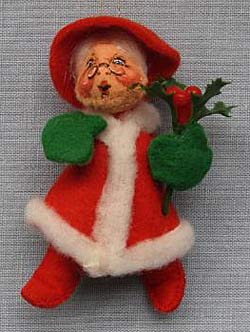 Annalee 3" Mrs Santa Holding Holly Ornament - Mint - 783996ooh