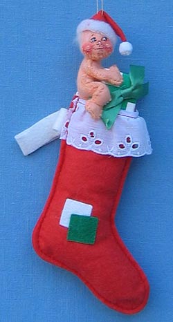 Annalee 3" Baby in Stocking Ornament - Mint/ Near Mint - 787087ox