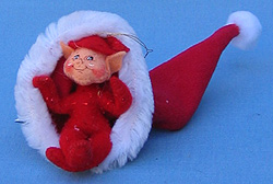 Annalee 3" Red Elf in Red Santa Hat Ornament - Mint - 788303ox