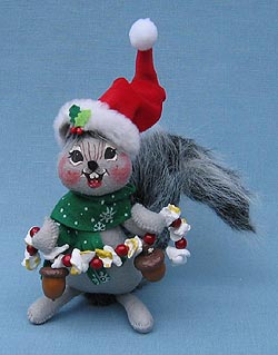 Annalee 6" Nuts About Christmas Squirrel with Popcorn - Mint - 808407