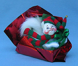 Annalee 4" Christmas Package Kitty Cat - Mint - 808903tong