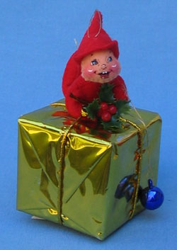 Annalee 3" Waiting on Christmas Red Elf Ornament - Mint - 870700