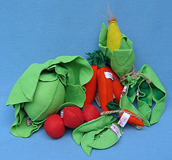 Annalee Vegetable Set with No Faces - Mint - 9017-902393