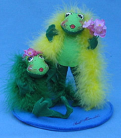 Annalee 10" Floozy Frogs - Signed - Mint - 970998