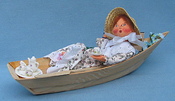 Annalee 10" Girl in Boat - Mint - 971599ooh