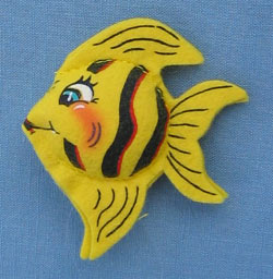 Annalee 3" Yellow and Black Fish Magnet - Mint - 972902