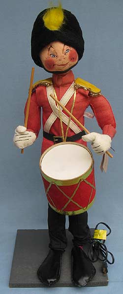 Annalee 30" Animated Toy Soldier/ British Guard - Very Good  - 992289b