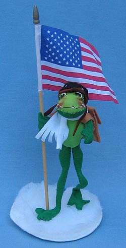 Annalee 10" Aviator Frog with Flag - Mint - 993791