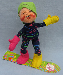 Annalee 7" Christa McAuliffe Snowboard Kid -  Near Mint - 995594xoa