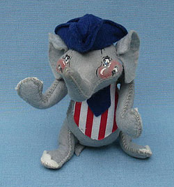 Annalee 8" Vote 76 Patriotic Elephant - Mint / Near Mint - A310-76