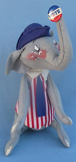 Annalee 18" Vote 76 Patriotic Elephant with Pin - Near Mint / Excellent - A311-76x