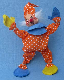 Annalee 10" Orange Clown with Closed Eyes - Mint  - A340-78orxo