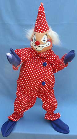 Annalee 29" Red Clown - Museum - Excellent - A342-76redtong