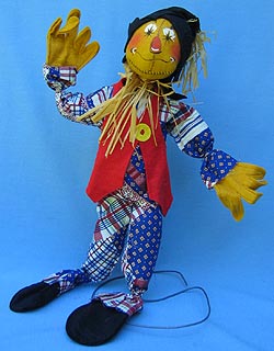 Annalee 18" Scarecrow with Red Vest - Closed Mouth - Mint - A346-78