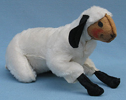 Annalee 14" Lamb - Handpainted - Excellent - Signed - A79-75s