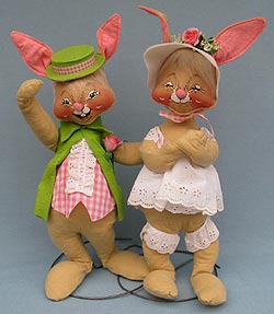 Annalee 18" E.P. Boy & Girl Bunny - Mint  - B44-B43-79ox