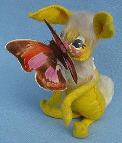 Annalee 7" Yellow Bunny with Butterfly - Mint - B78-69ox