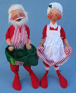 Annalee 29" Mr & Mrs Santa Cardholders - Mint - C68-C69-75