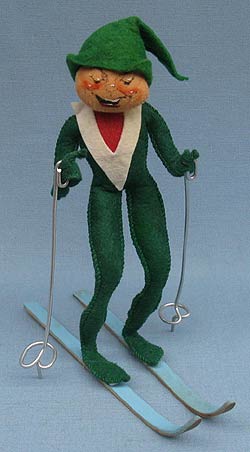 Annalee 10" Green Ski Elf with Skis & Poles - Mint / Near Mint - E224-63gxo