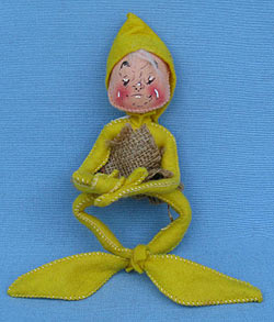 Annalee 10" Yellow Elf with Burlap Vest - Mint - EV-64xx