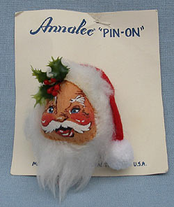 Annalee 3" Santa Head Pin with Long Beard - Mint on Card - G-676