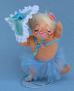 Annalee 8" Ballerina Pig with Umbrella - Near Mint - Signed - G575-81s