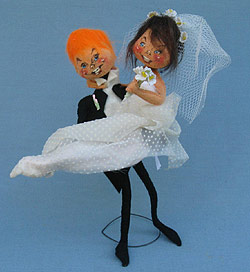 Annalee 10" Bride & Groom - Mint - J49-69r