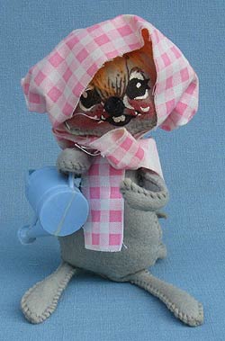 Annalee 7" Country Cousin Girl Mouse - Near Mint - M4-71