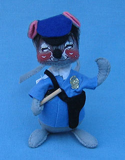 Annalee 7" Policeman Mouse - Mint / Near Mint - M409-78