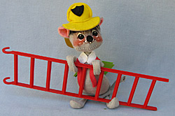 Annalee 7" Fireman Mouse - Mint - M478-79oxt