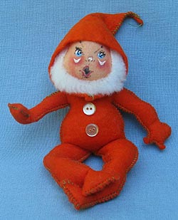 Annalee 7" Orange Gnome with Buttons - Mint - M60-66orooh