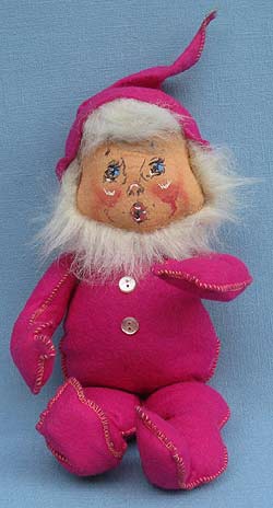 Annalee 12" Fushia Gnome with Buttons - Excellent - M61-67ooh