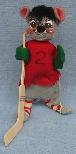 Annalee 7" Hockey Mouse - Near Mint - M92-70ox