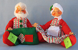 Annalee 18" Mr & Mrs Santa Cardholder - Mint - N37-N36-80