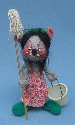 Annalee 7" Housewife Mouse - Near Mint - R488-81