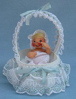 Annalee 7" Baby Boy in Bassinet - Mint - R525-80blue