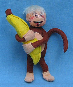 Annalee 7" Monkey with Banana - Mint / Near Mint - R572-81w