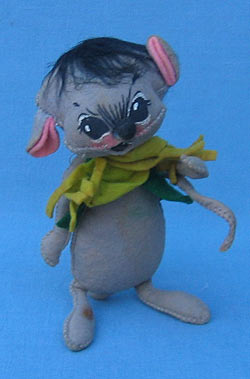 Annalee 7" Singing Mouse in Dark Green - Good - Y11-65a