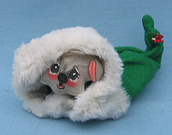 Annalee 7" Mouse in Santa Cap - Excellent - Z219-68g